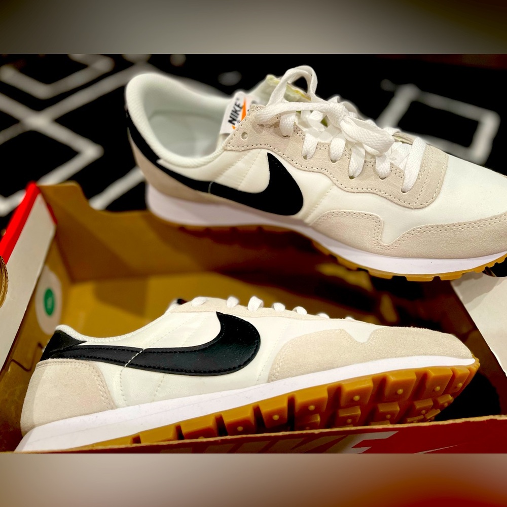Air Pegasus 83 'White Gum' sumen Size 9